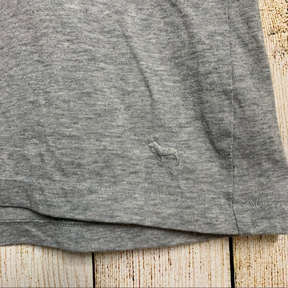 PINK V neck T-Shirt - Picture 3 of 4